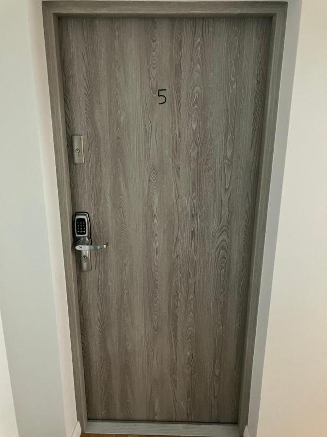 Apartel Piaseczno Piaseczno  Eksteriør billede