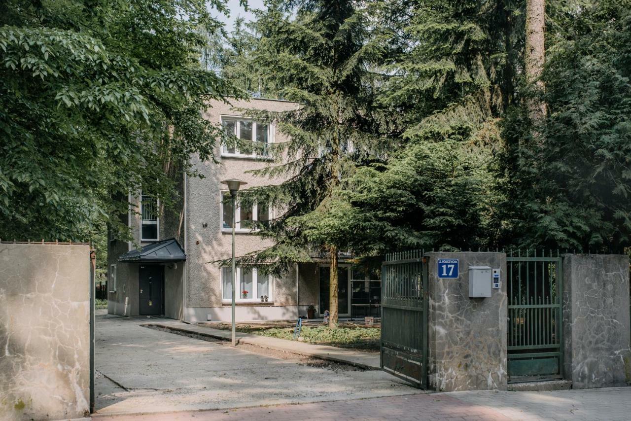 Apartel Piaseczno Piaseczno  Eksteriør billede